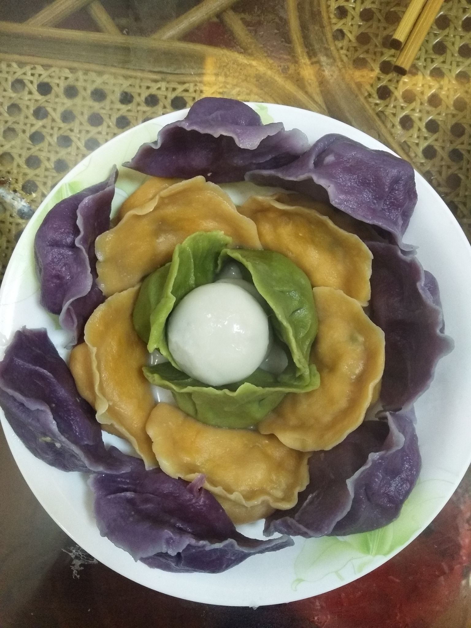 彩色水饺