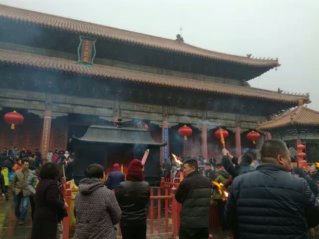 泰安岱庙2022春节图片