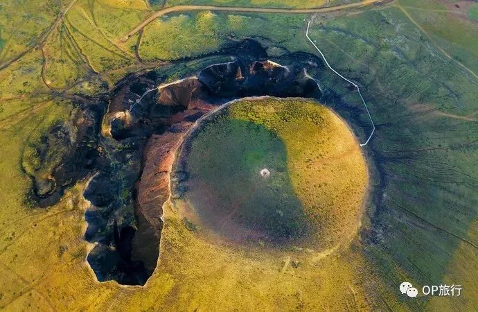 内蒙乌兰察布—火山草原游—烧烤、银河、流星雨：http://ophwlx.360jlb.cn/m/event?id=130861