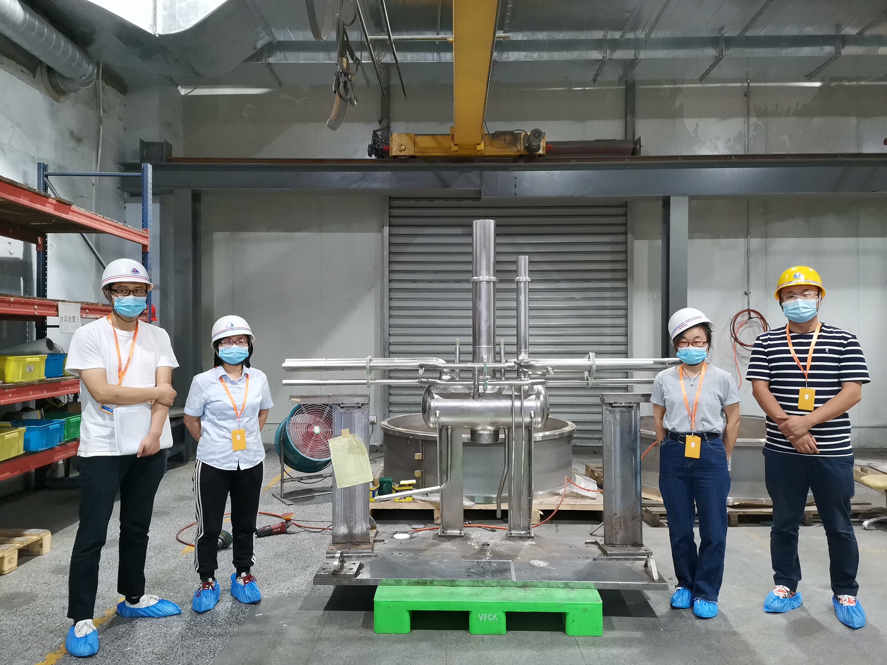 【12】和“坦克”合个影