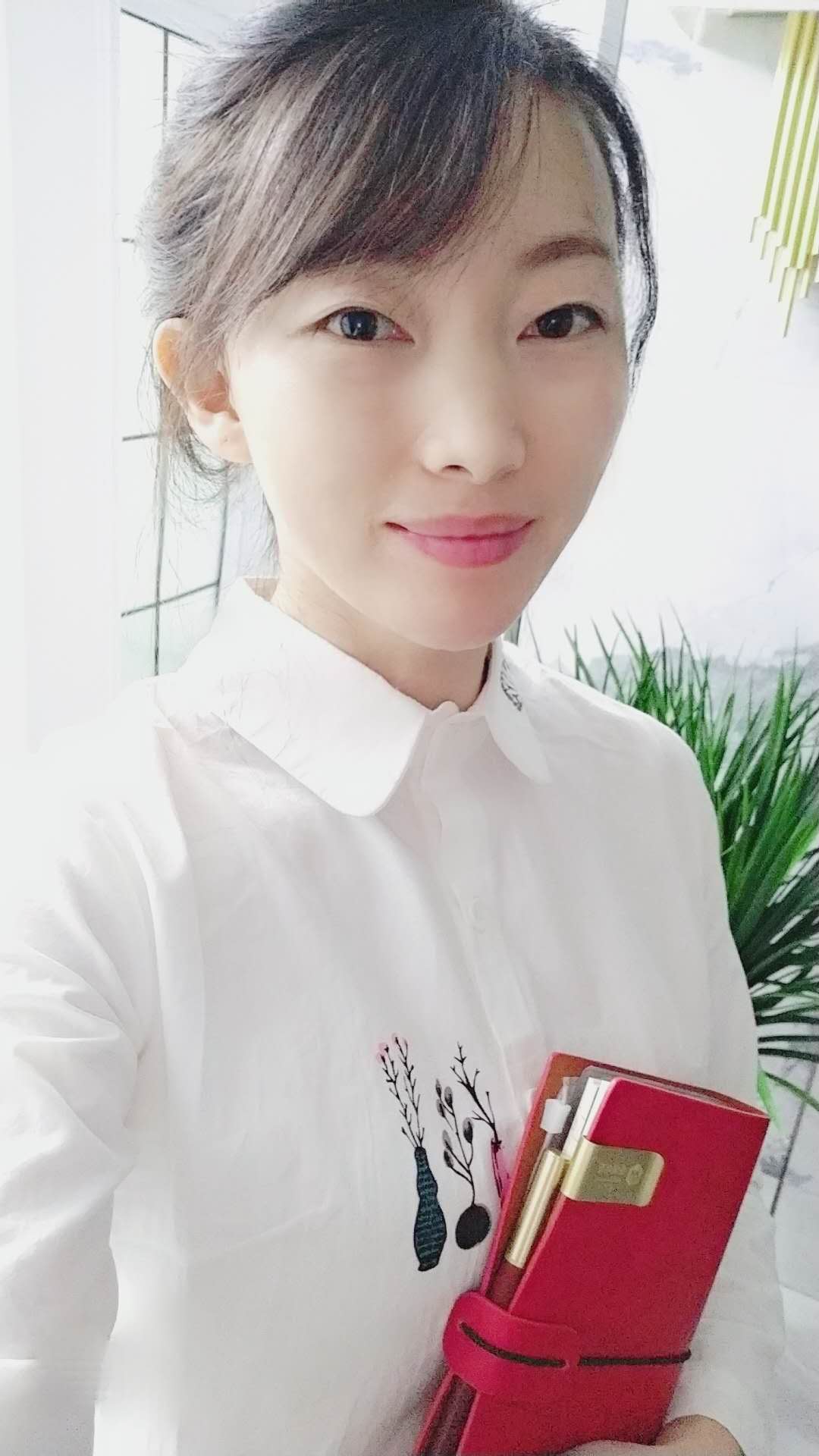 袁术琳（洗嵌&COLMO组）