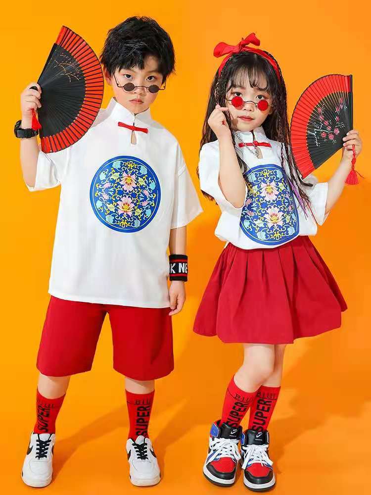 2、中国风套装，含袜子78元