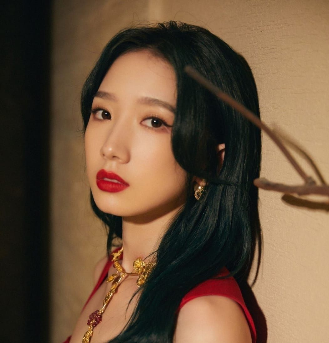  Meng Mei Qi 孟美岐