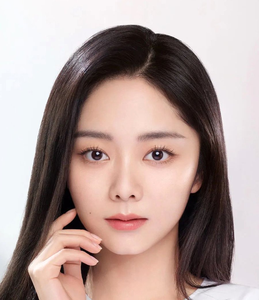 Seven Tan Song Yun 谭松韵