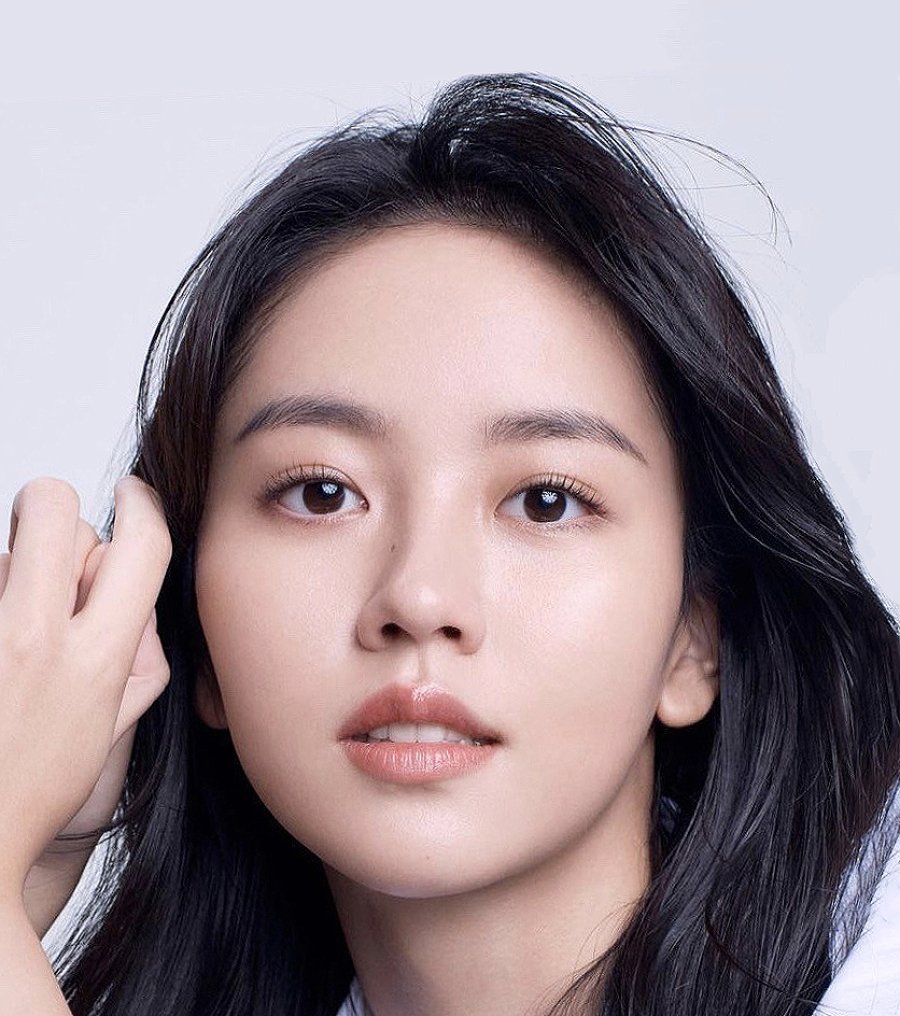 Kim So Hyun 金所炫