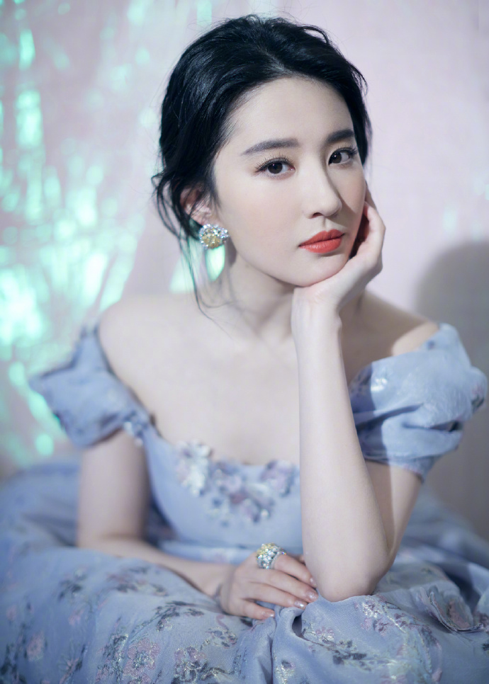 Crystal Liu Yi Fei