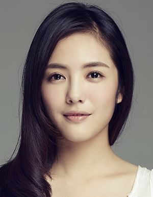 Elvira Cai Wen Jing