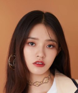 Jelly Lin Yun 林允