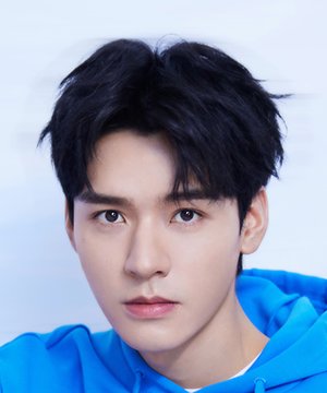 Simon Gong Jun 龚俊