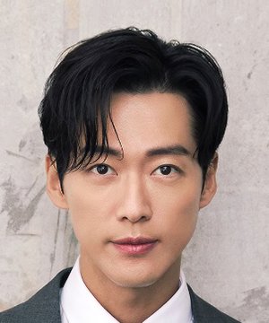 Nam Goong Min