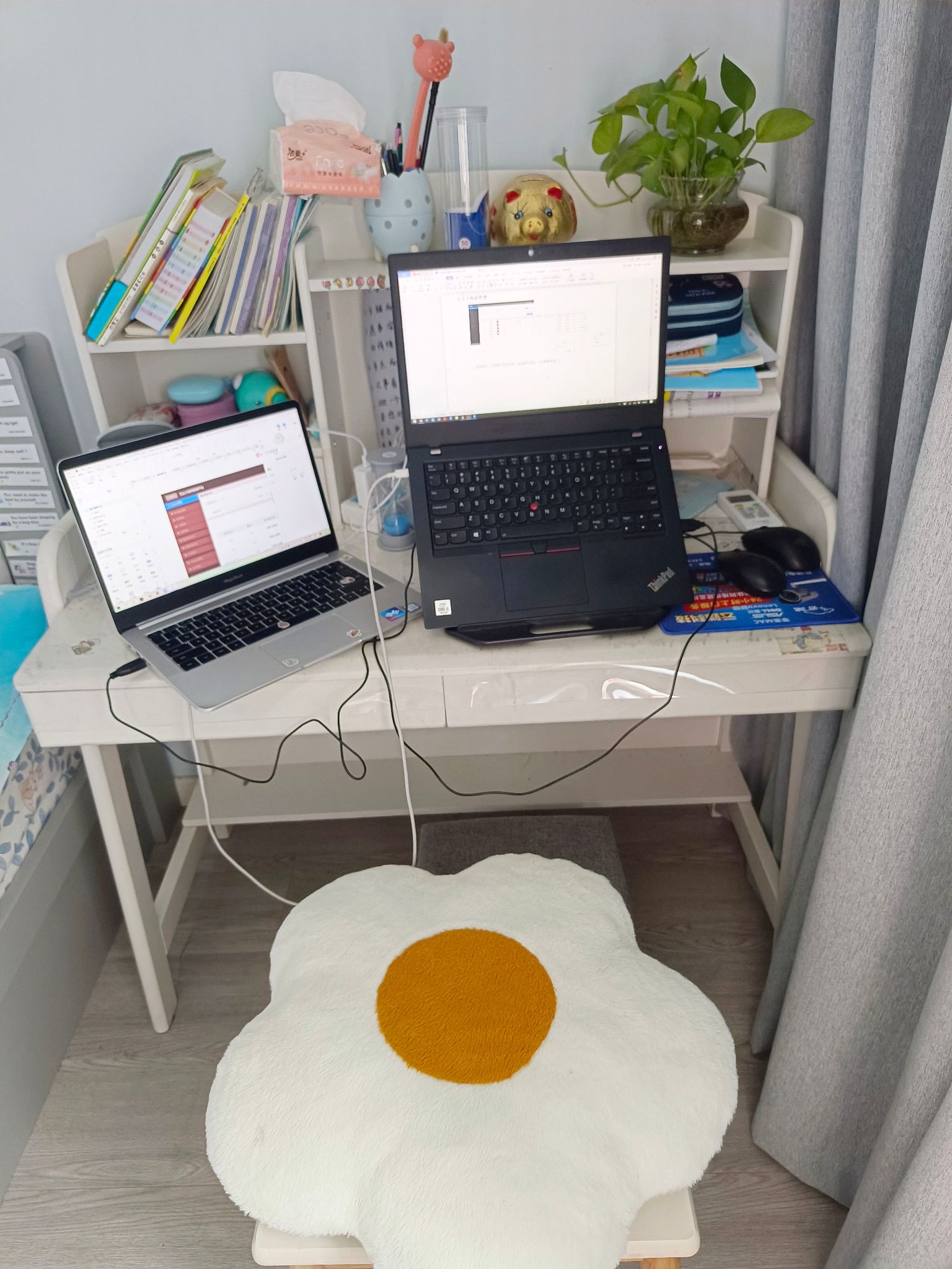 习惯了用电脑和显示器办公，家里也要创造条件