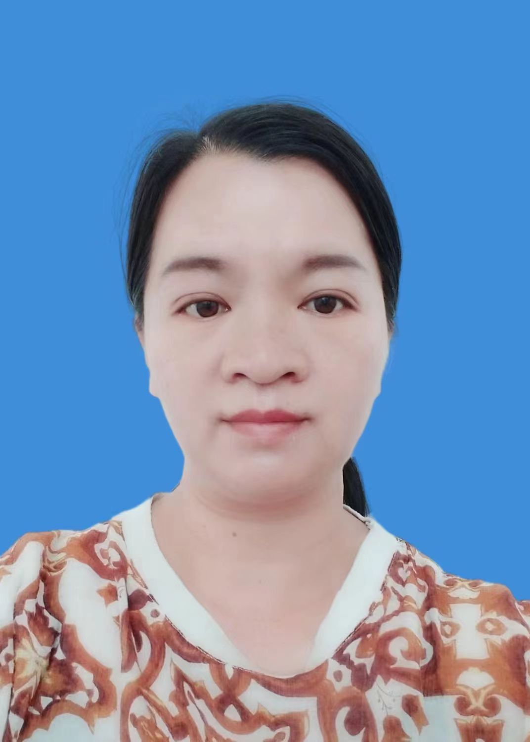 32.李秋花
